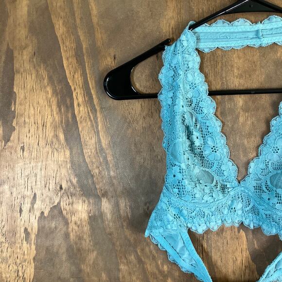 Intimately by Free People Womens Blue Floral Lace Bralette Halter Neck Small - Picture 4 of 12